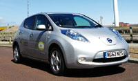 jn_2013_nissan_leaf_01
