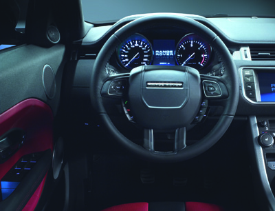 RR_EVOQUE_DYNAMIC_5DR_INTERIOR_01_HR (400)