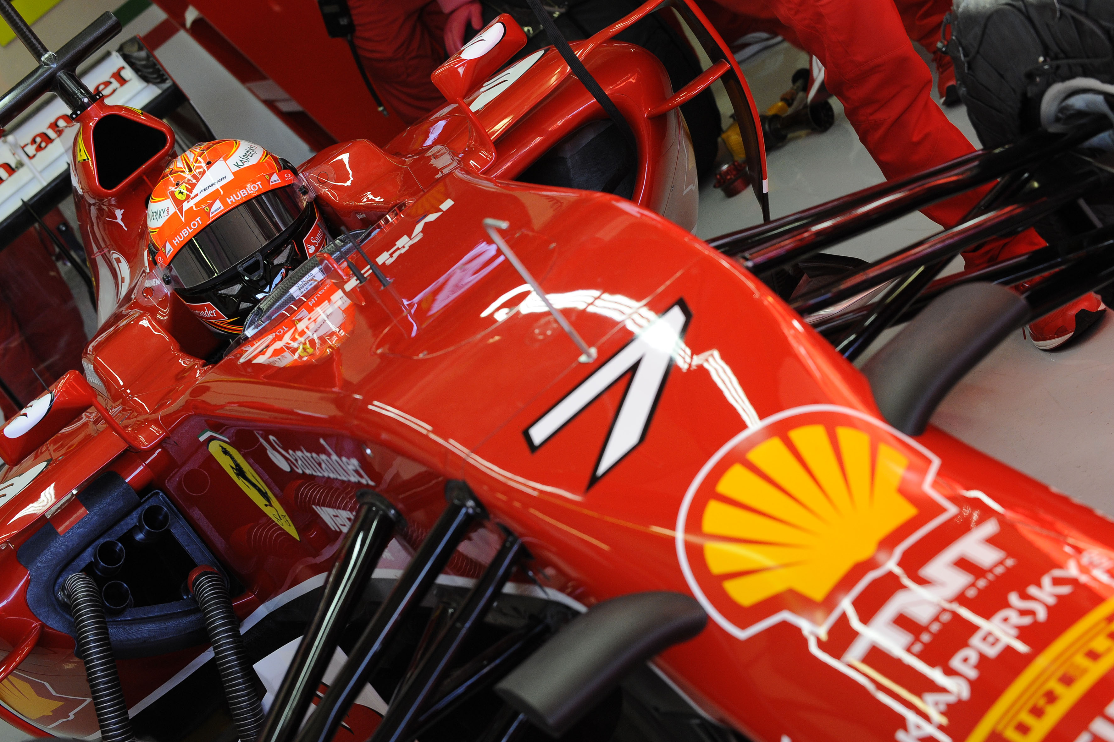 BUEN COMIENZO DE FERRARI