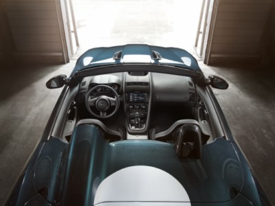 Jag_F-TYPE_Project_7_Image_250614_07_(88950) [400x300]