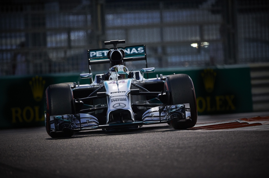 08-GP-F1-AbuDhabi-2014-MotorMundial_©Foto Mercedes AMG Petronas