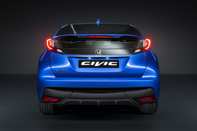 Honda_Civic Sport 2015 trasera led (400x267)