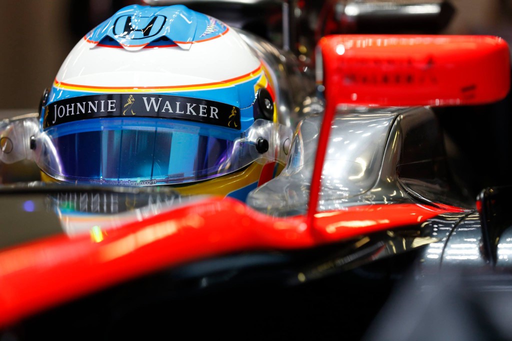 F1-Test-Montmelo-dia-2-Fernando-Alonso-Motor-Mundial-©Foto Mclaren-Honda-03