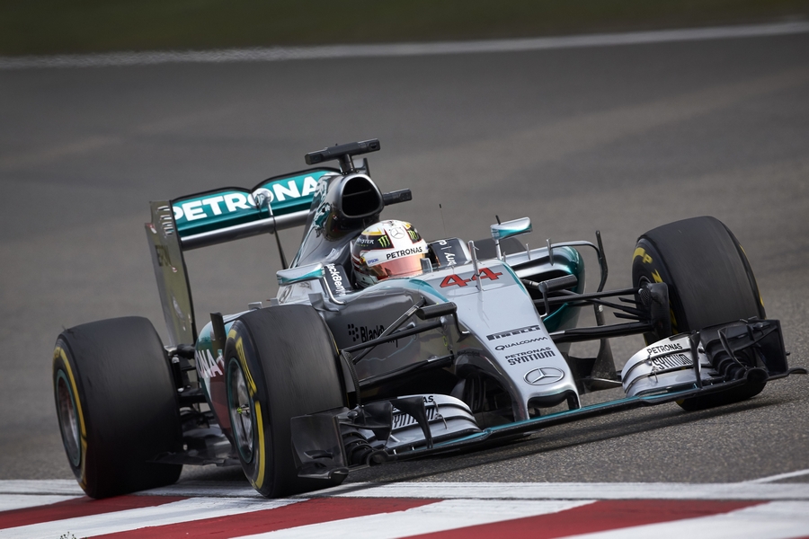 F1-GP CHINA: “HAMILTON MANDA EN LOS LIBRES”