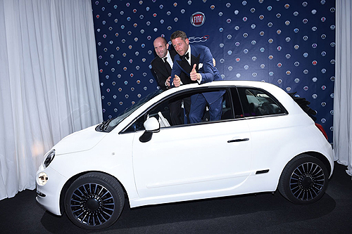 El Nuevo Fiat 500C recauda 250.000 euros para investigación de la cura del SIDA