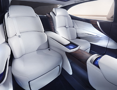 Lexus LF-FC concept 32 interior asientos traseros 400