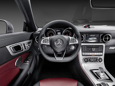 Mercedes SLC 2016 int. 04 400 salpicadero