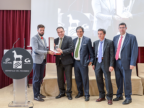 Grupo Peña Automoción entrega el 20º Cervatillo del Recambio a Valeo