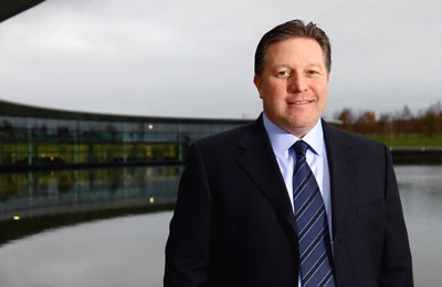 Zak Brown sustituye a Ron Dennis al frente de McLaren