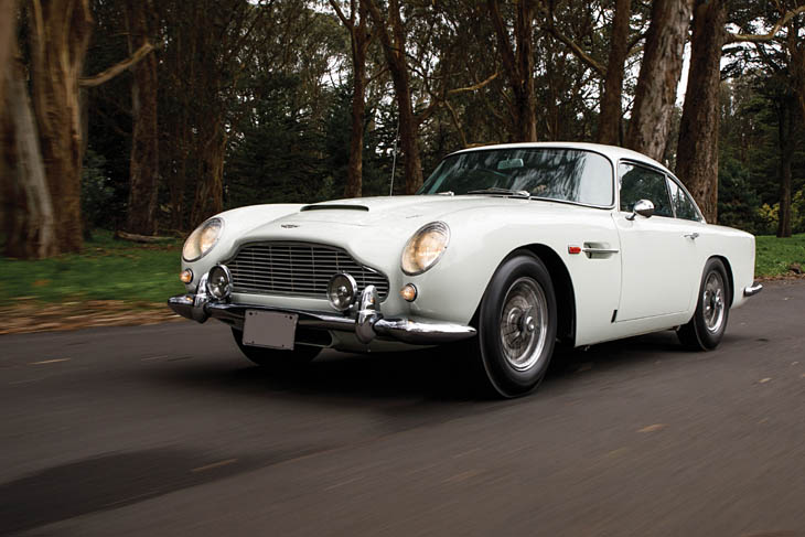 Aston Martin subastará 30 coches en RM Sotheby’s