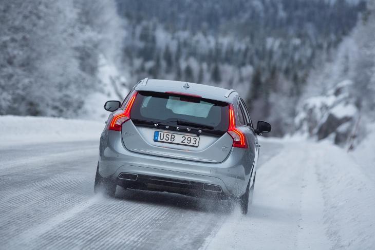 Alerta invernal: 10 trucos para circular con nieve