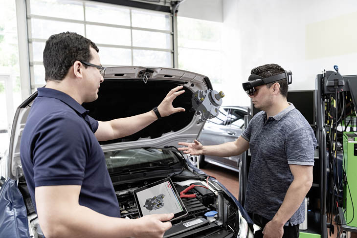 Bosch imparte su primer curso con Realidad Aumentada