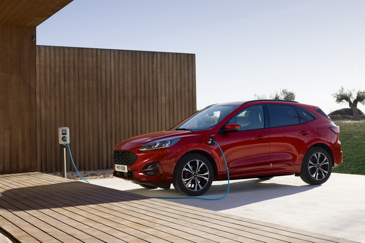 El nuevo Ford Kuga electrificado ya está a la venta