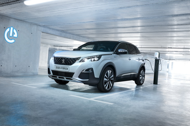 Los Peugeot 3008 Hybrid y 3008 Hybrid4 ya tienen precio