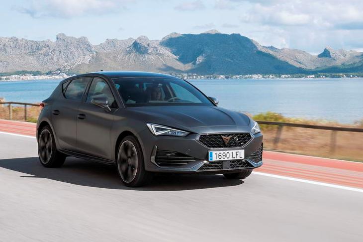 Ya se puede pedir el Cupra León