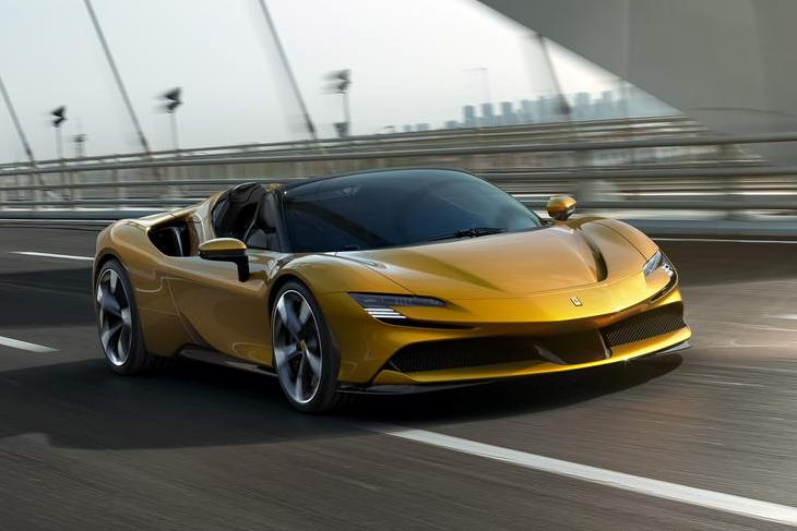 Ferrari SF90 Spider
