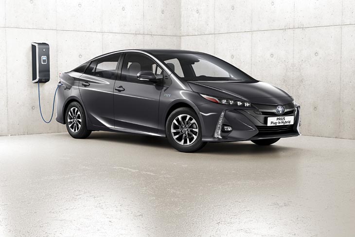 Toyota Prius Plug-in 2020