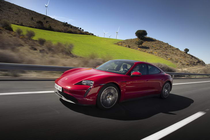 Porsche Taycan: de Madrid a Barcelona y vuelta