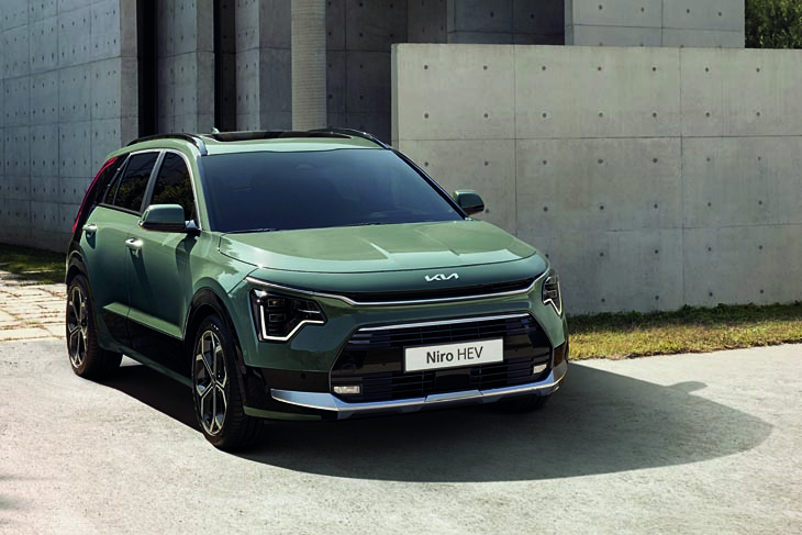 El nuevo Kia Niro 2022 aparece en el Salón de la Movilidad de Seúl