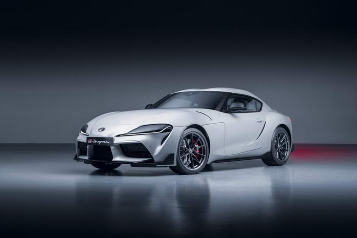 Toyota GR Supra, ahora con transmisión manual