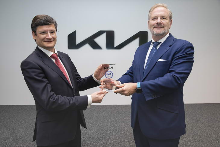 Kia gana el premio “Marca de Confianza del Año 2022”