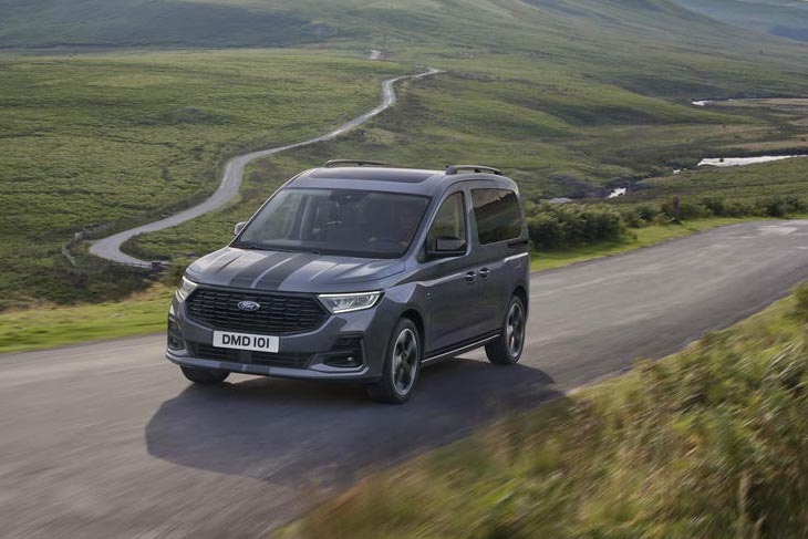 Ford Tourneo Connect: Vehículo Comercial Ligero del Año 2022