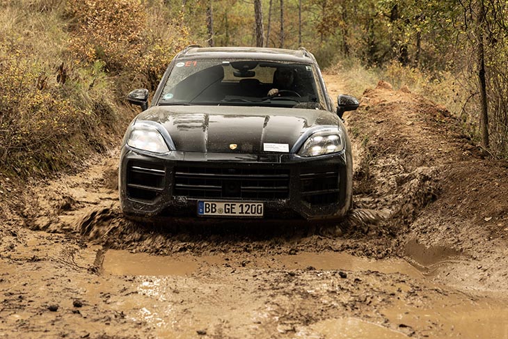 El Porsche Cayenne anuncia un Restyling profundo en 2023