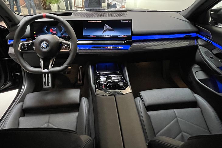 BMW Serie 5 2024: da la bienvenida a la electrificación