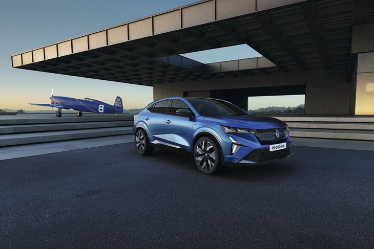 Renault Rafale: el nuevo buque insignia es un SUV coupé
