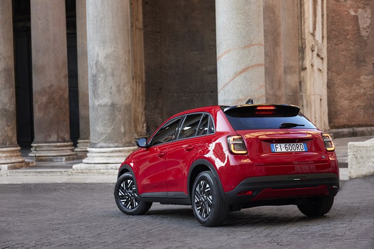 Fiat 600e: el nuevo SUV eléctrico