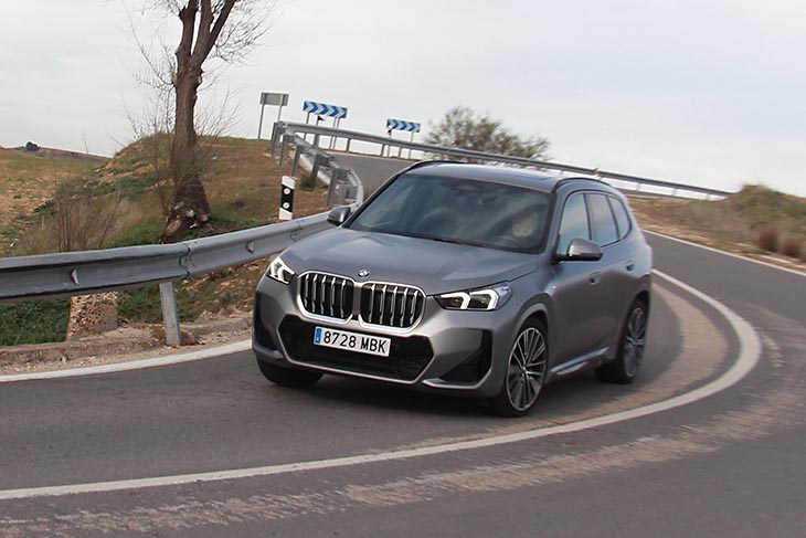 Prueba: BMW X1 sDrive18d M Sport (2023)