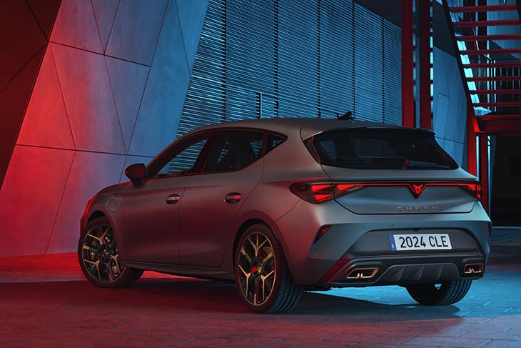 Cupra León y Formentor: actualizados en 2024