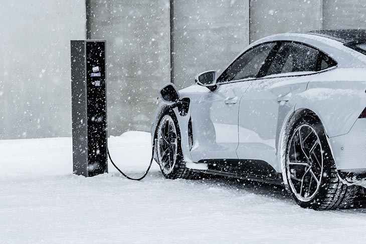 Cosas a saber sobre el mantenimiento de los coches eléctricos en invierno