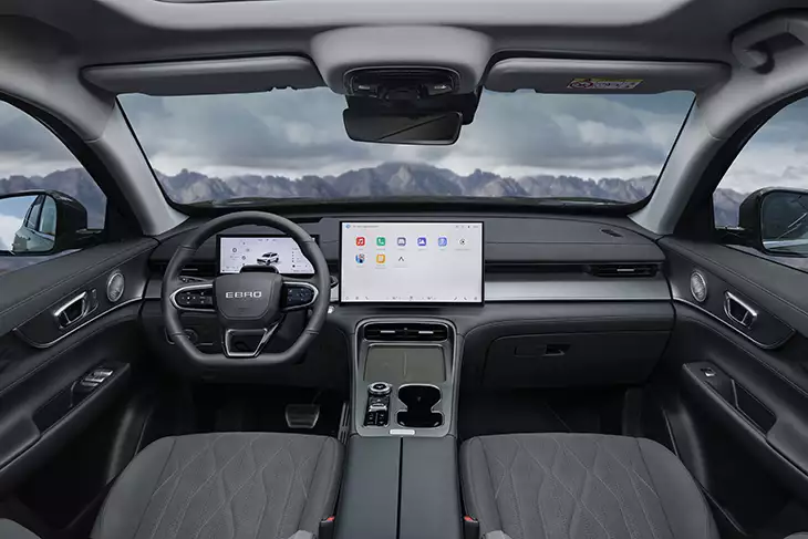 Ebro s800: el SUV familiar