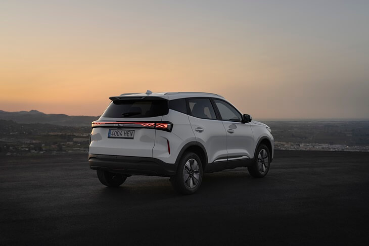 Ebro s400: nuevo SUV urbano presentado en Barcelona