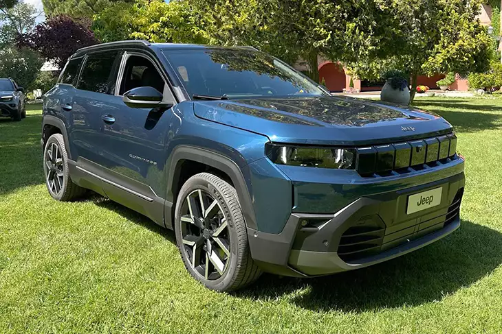 Jeep Compass 2025