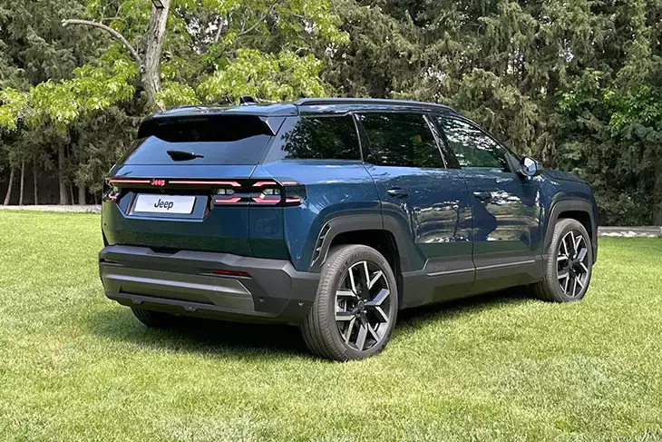 Jeep Compass 2025