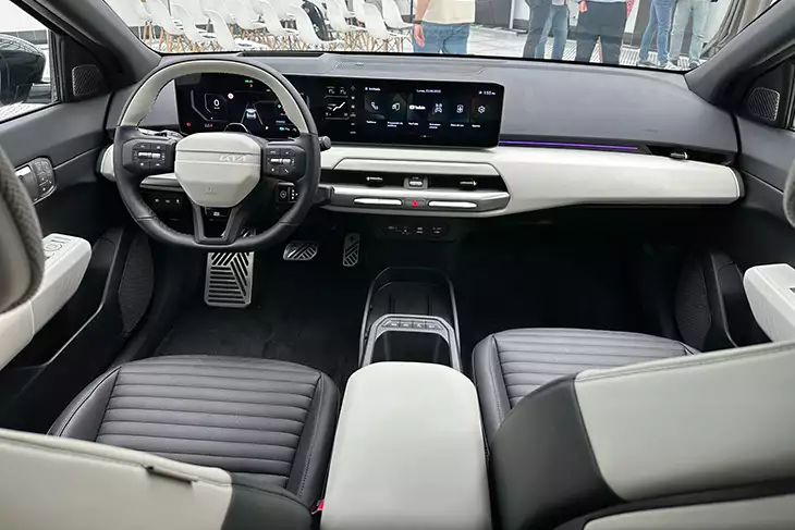 Kia EV4 2025: nos sentamos en el sedán