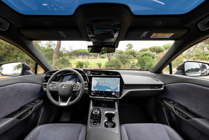 Lexus RZ 2026: mejor rendimiento, más placer de conducción
