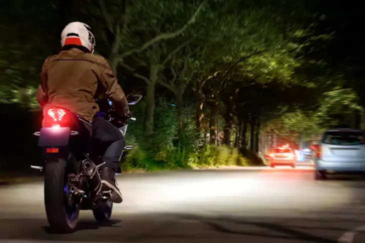 Las luces LED en motocicletas
