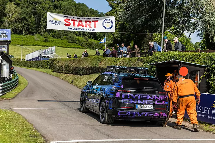 Porsche Cayenne Electric: récord en fase de pruebas dinámicas