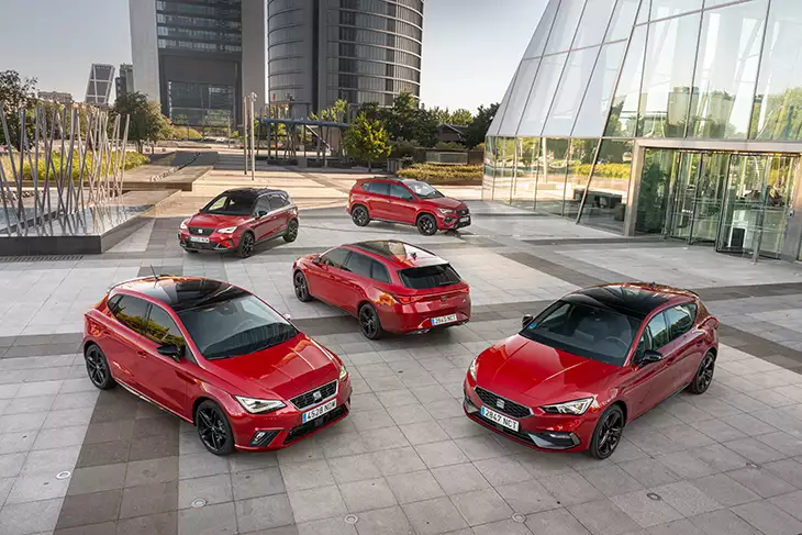 SEAT: nuevas ediciones especiales FR 75 Aniversario
