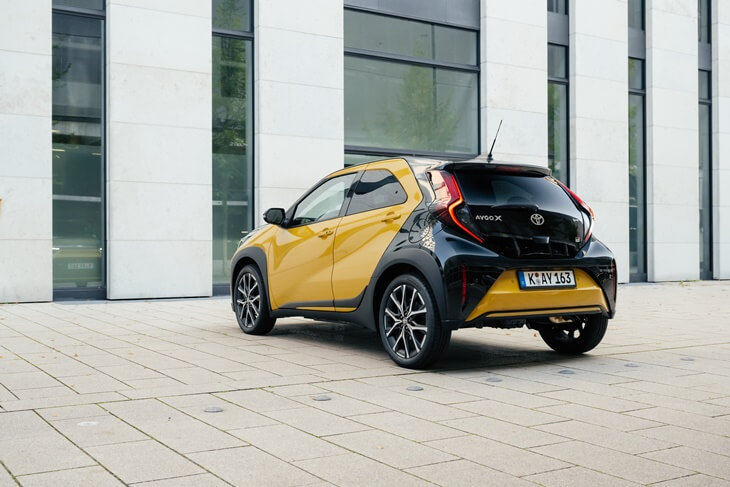 Toyota Aygo X Cross Hybrid