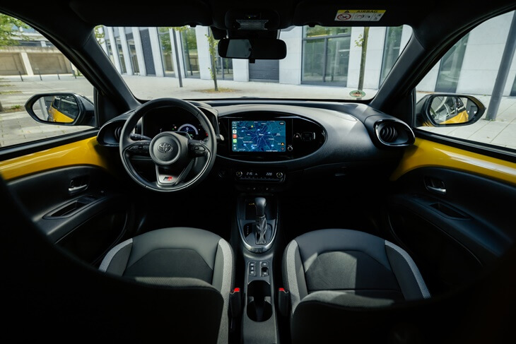 Toyota Aygo X Cross Hybrid