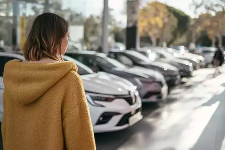 El coste de tener un coche sube un 27% entre 2020 y 2025