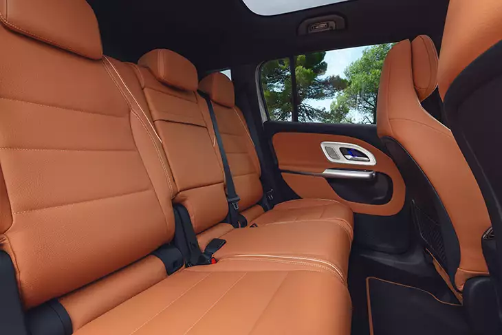 Mercedes GLB 2026: interior al descubierto
