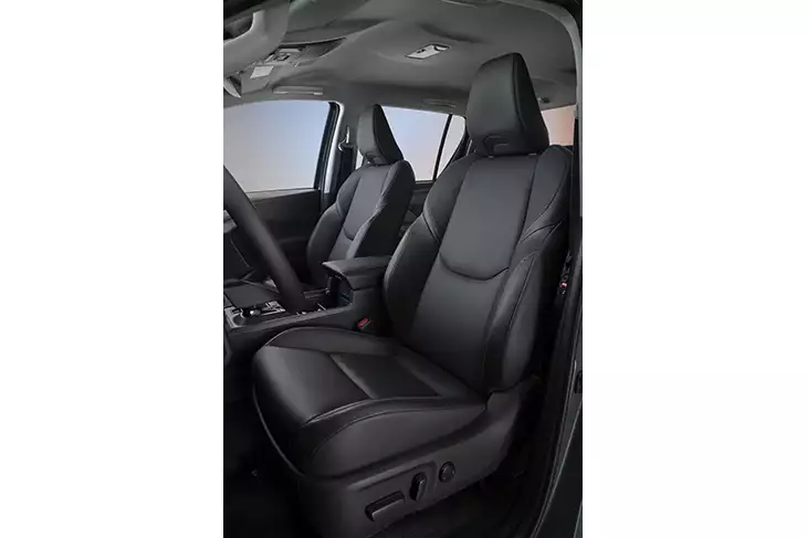 Toyota Hilux 2026: también en eléctrico