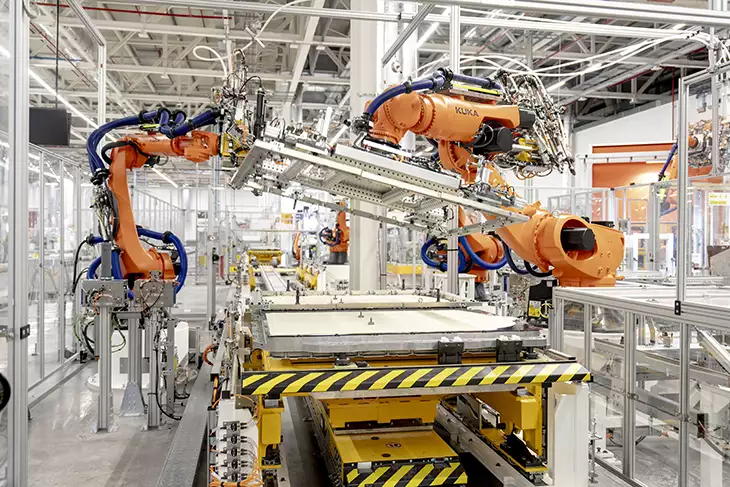 SEAT y CUPRA inauguran su planta de ensamblaje de baterías