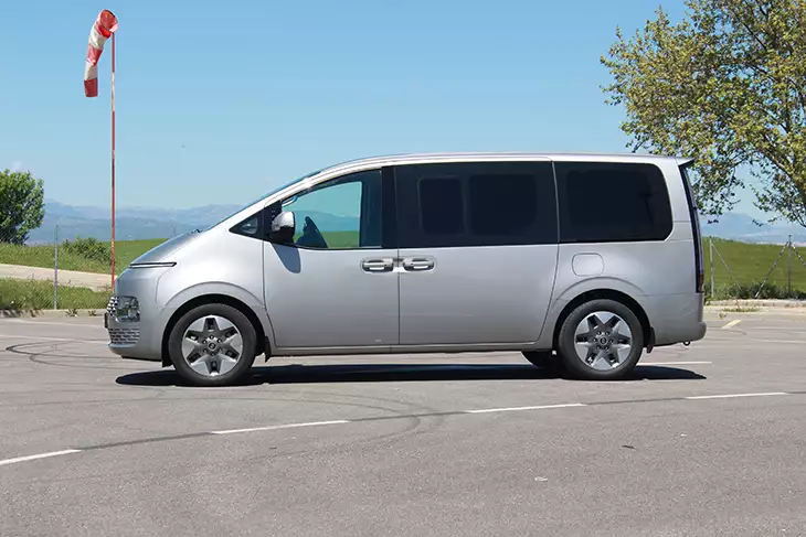 Prueba: Hyundai Staria HEV Tecno 9 plazas