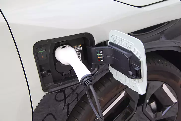Auto+: detallamos las nuevas ayudas para comprar coches eléctricos